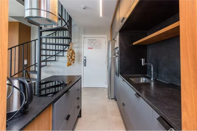 Imagem Apartamento Mobiliado à Venda Em Pinheiros - Duplex Com 1 Suíte e 1 Vaga