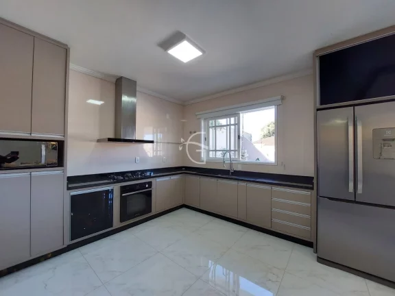 Imagem UMA CASA EM CONDOMÍNIO FECHADO COM APENAS 6 RESIDÊNCIAS, MOBILIADA, PARA VOCÊ E SUA FAMÍLIA DESFRUTAREM!