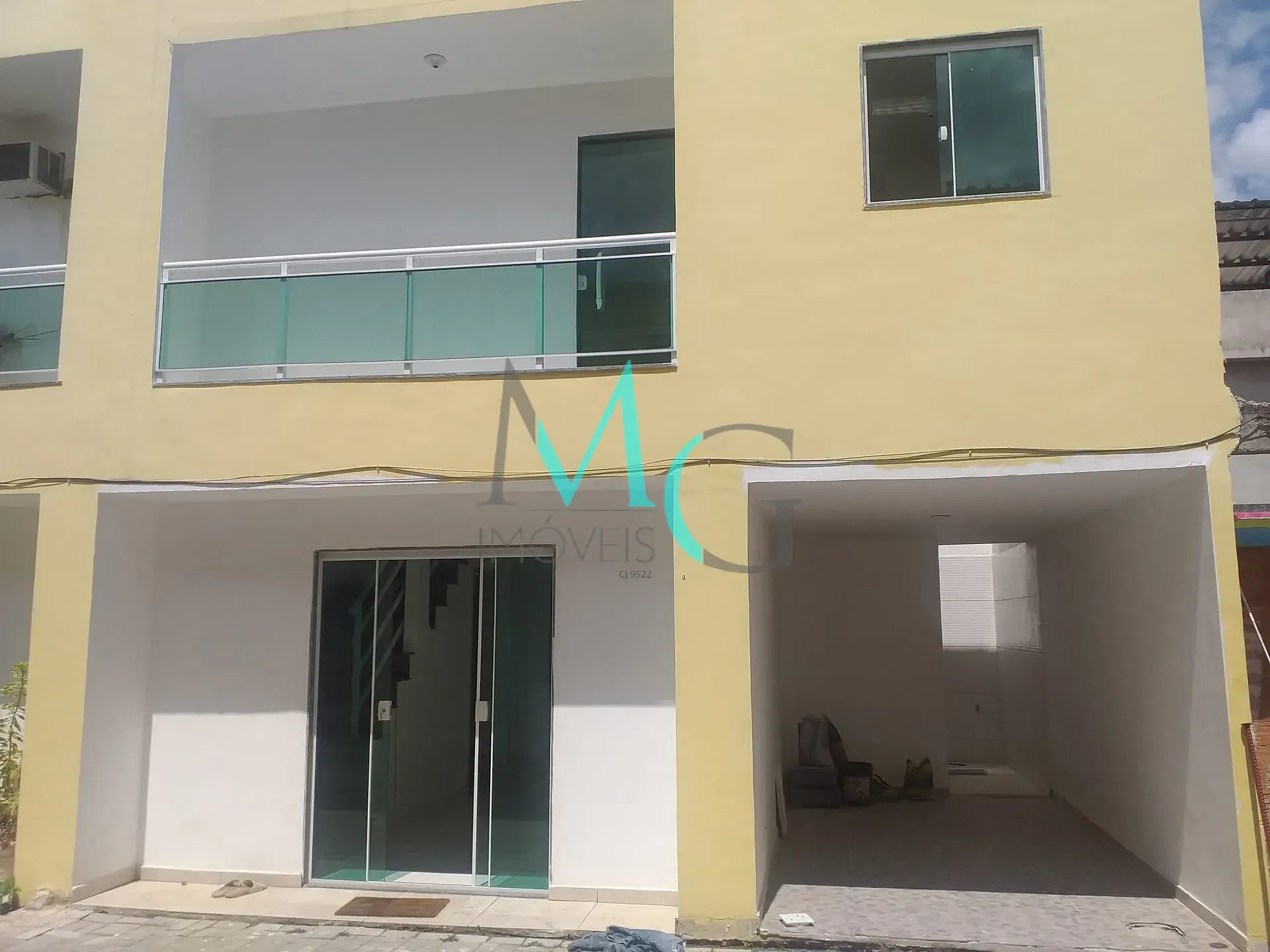 Imagem Casa à Venda em Inhoaíba- 81m²- 2 quartos, 3 banheiros - Excelente localização!