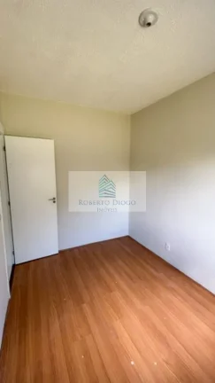 Imagem Apartamento à venda no Anil, Rio de Janeiro-RJ: 2 quartos, 1 sala, 1 banheiro, 1 vaga de garagem - 45m² de área.