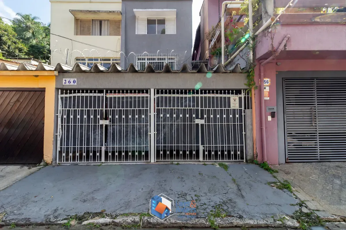 Imagem Sobrado para venda em Vila Nova Caledônia com 3 quartos, sendo 1 suíte, 136m²