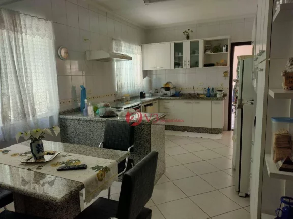 Imagem Sobrado com 4 dormitórios à venda, 223 m por R$ 1.200.000,00 - Jardim Textil - São Paulo/SP