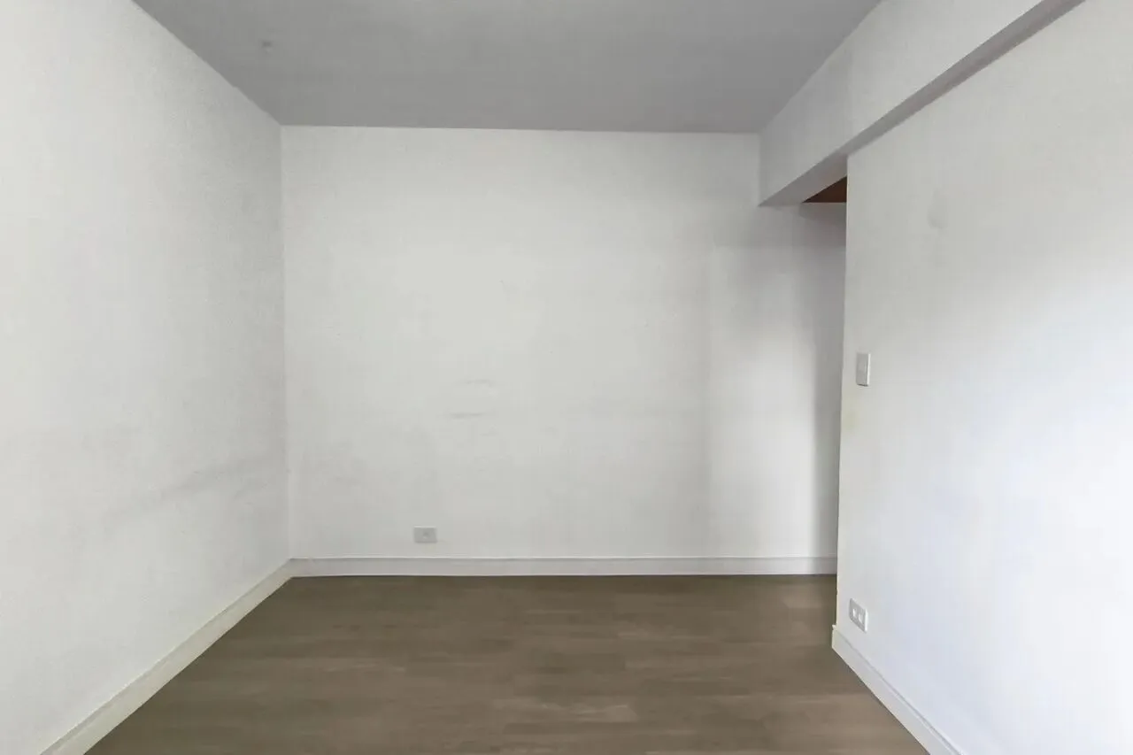 Imagem Apartamento Compacto com Vaga e Portaria 24h no Edifício Camboriú.