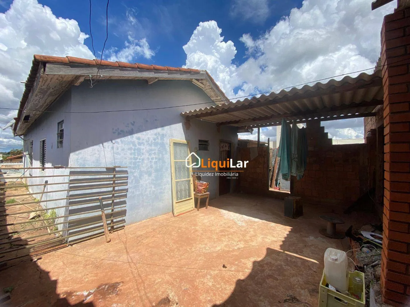 Imagem Oportunidade! Casa Ampla com Suíte + Estrutura nos Fundos no Parque dos Novos Estados