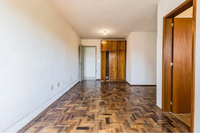 Imagem Terreno/Lote Residencial para venda no bairro Partenon em Porto Alegre