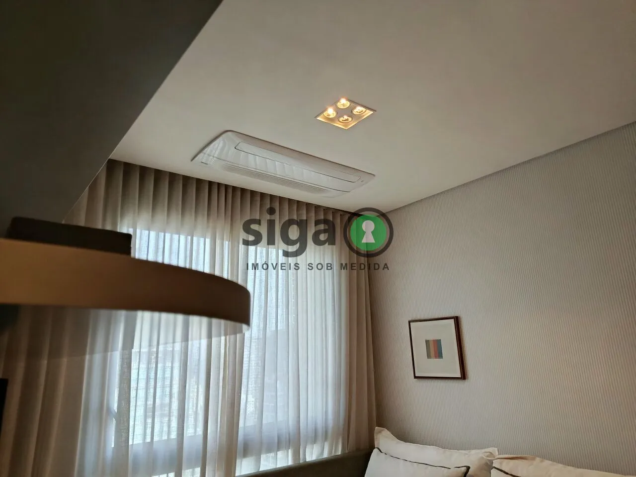 Imagem Apartamento de Alto Padrão à Venda no Itaim Bibi, Rua Macurapé, 43, 135 m², 2 Suítes, 2 Vagas