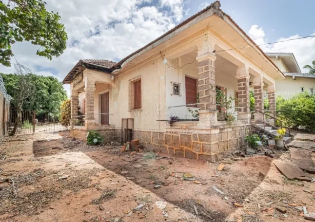 Imagem Terreno/Lote Residencial para venda no bairro Cristal em Porto Alegre