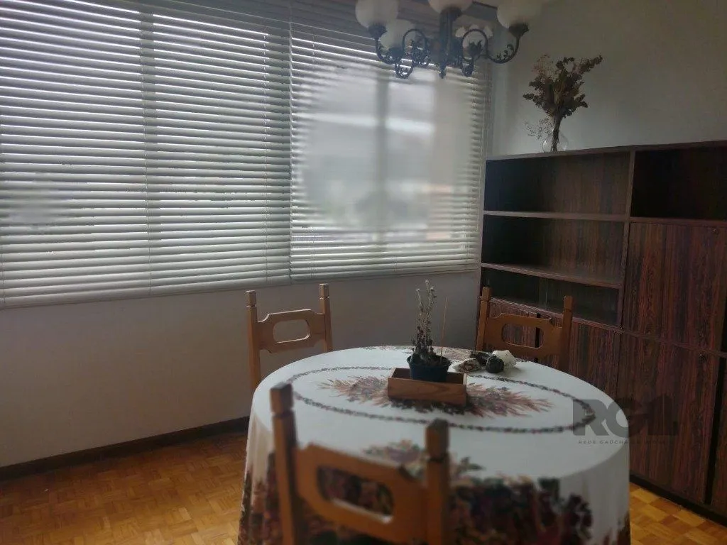 Imagem Apartamento 3 dormitórios - 132,00 m² - 1 vaga - MENINO DEUS