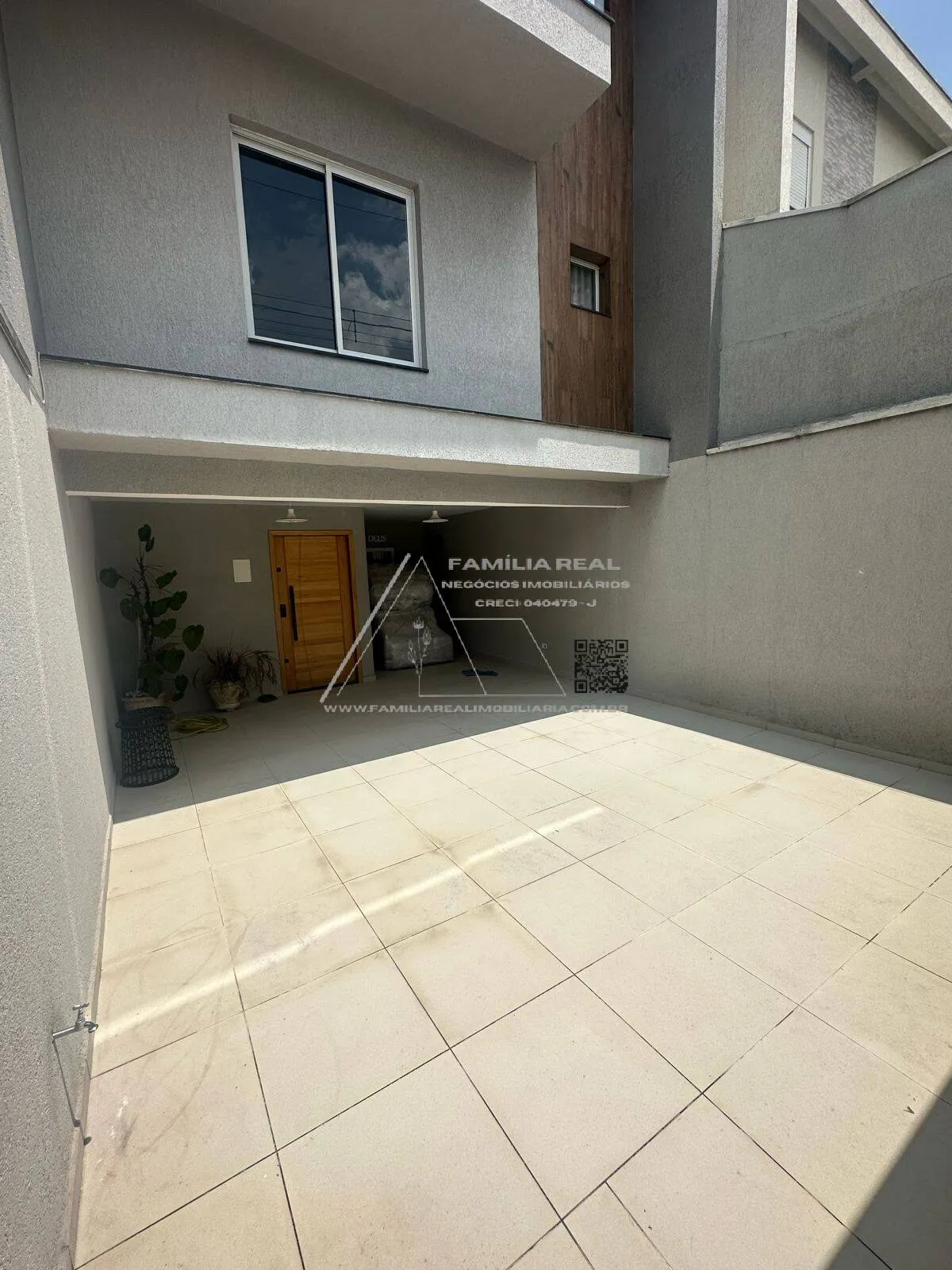 Imagem Sobrado Residencial, à Venda, no Parque Sevilha, na Vila Prudente, com 03 Dormitórios, sendo 01 Suítes, com 04 Vagas de Garagem