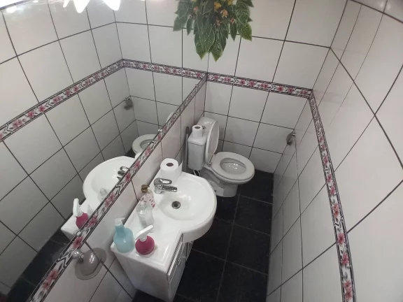 Imagem EXCELENTE!!! Sítio com 9Ha., Casa, Galpão animais, Piscina, em Águas Claras