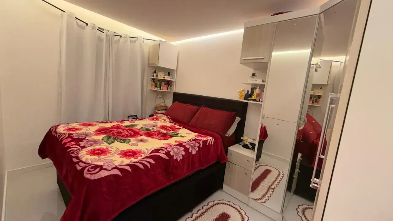 Imagem Apartamento com 2 Quartos à Venda, 45 m² em Curitiba - Curitiba