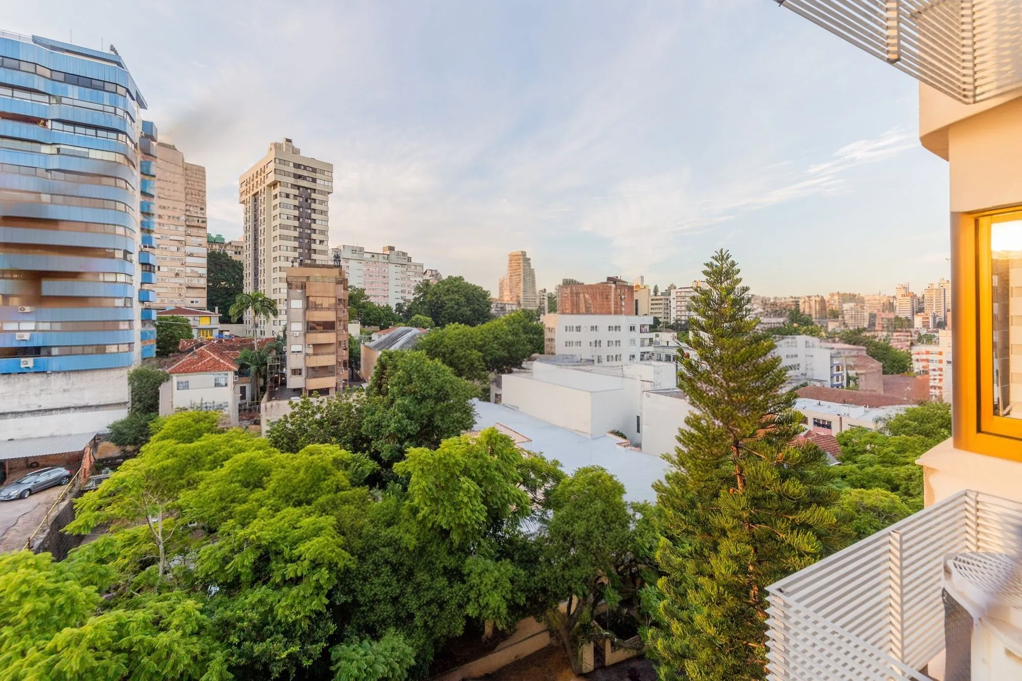 Imagem Apartamento com 2 suites, lavabo e 2 vagas de garagem no Bairro Rio Branco