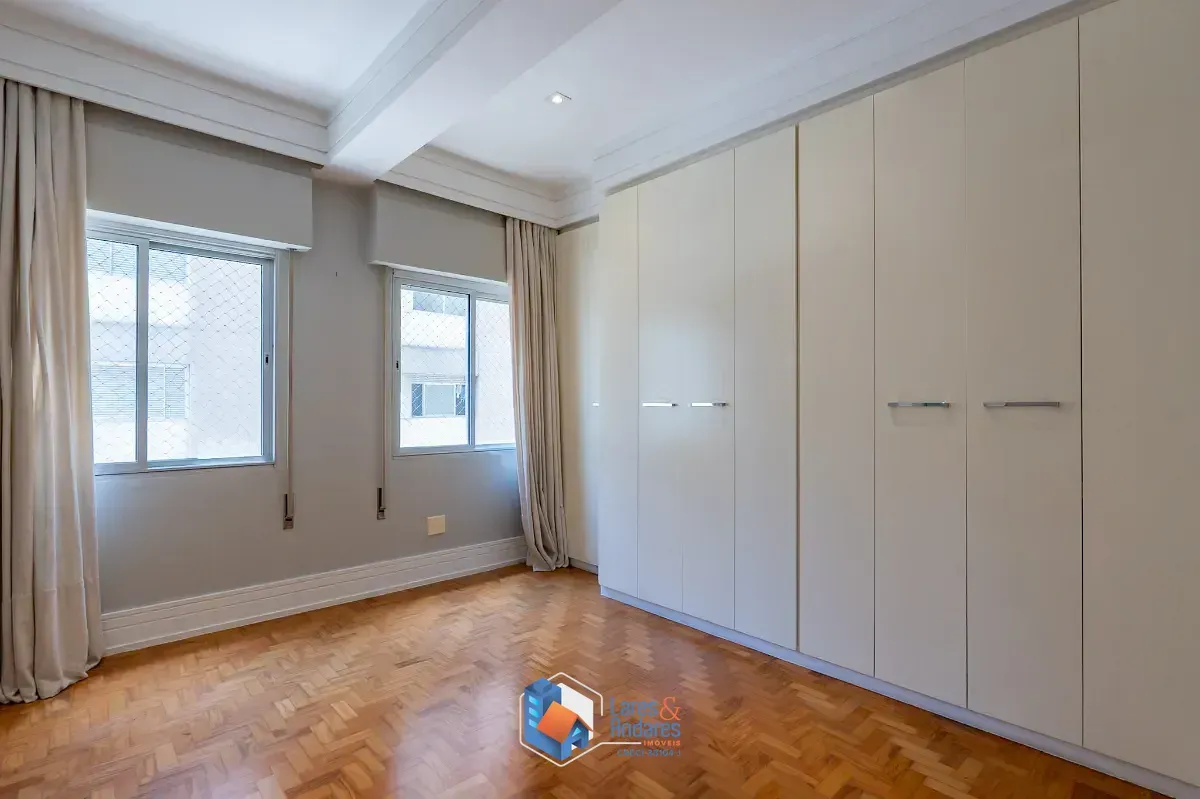 Imagem Apartamento para venda e locação em Cerqueira César com 3 quartos, sendo 2 suítes, 241m²