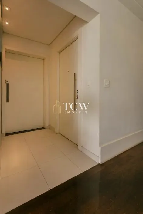 Imagem Apartamento 3 Suítes em Aclimação SP