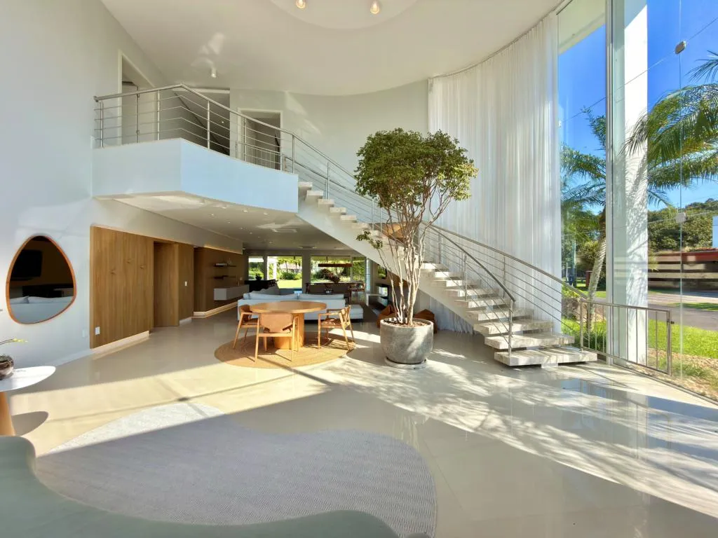 Imagem Casa em Condominio 5 Dormitórios - Bairro --