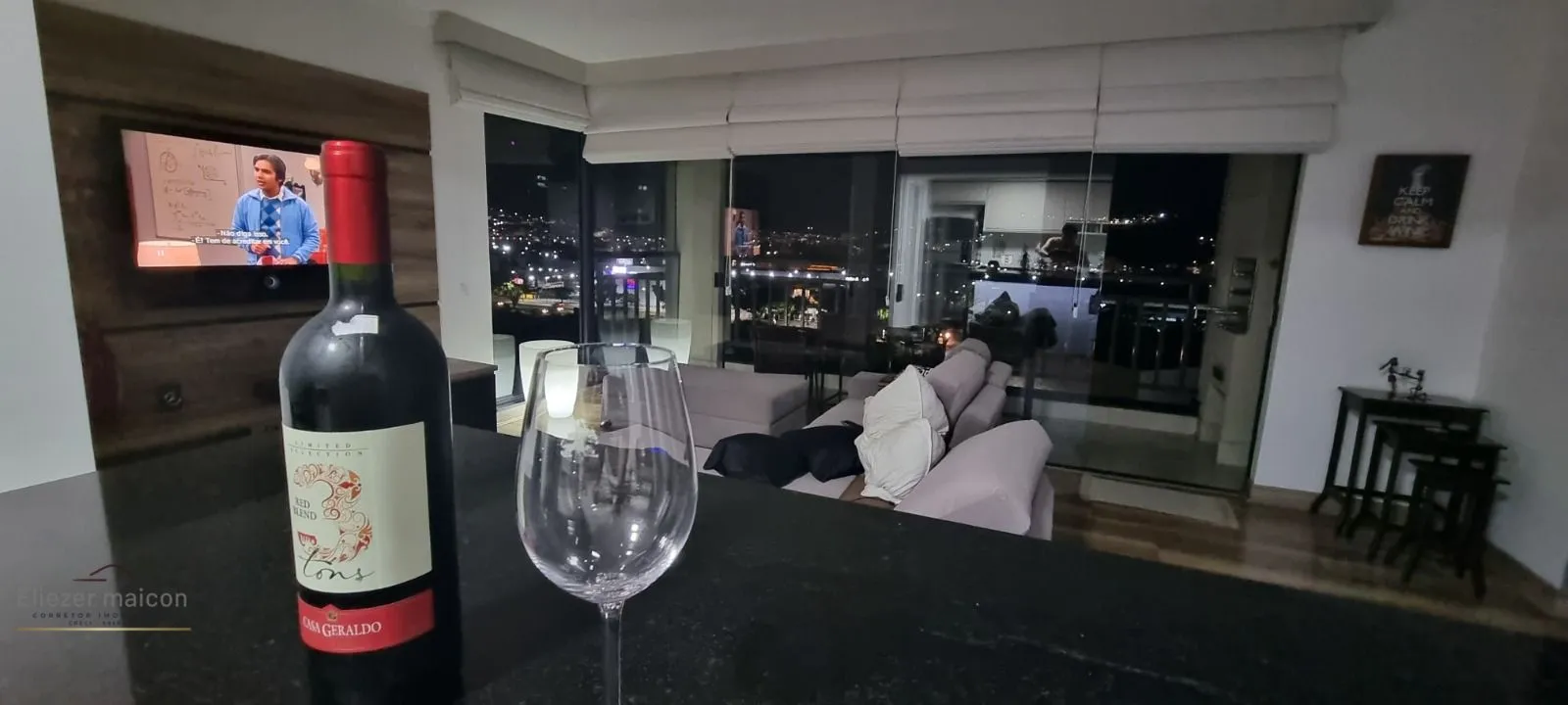 Imagem Apartamento a venda com 3 suítes e duas vagas | Vila Togni - Poços de Caldas
