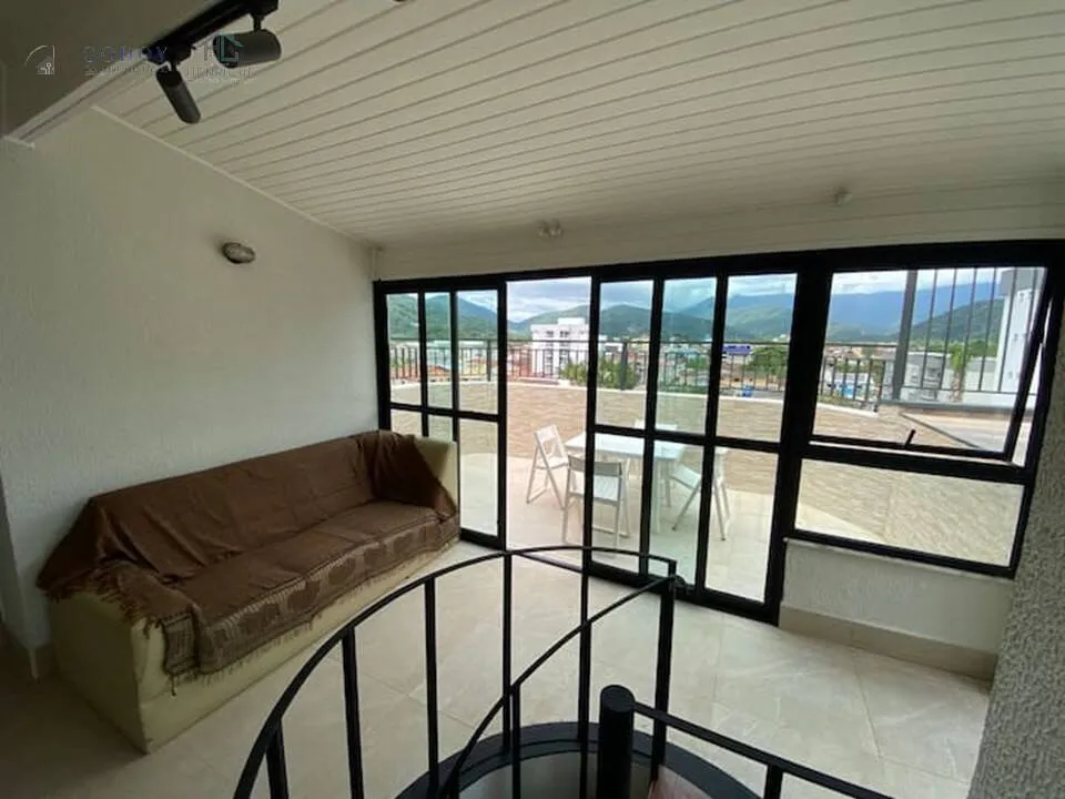 Imagem Cobertura Exclusiva com Piscina Privativa no Centro de Ubatuba - 169 m²