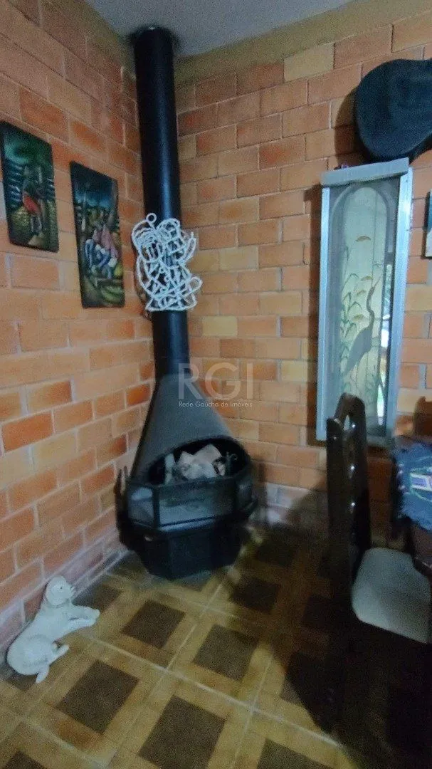 Imagem Sitio à venda no Lami, com 2 casas térreas, com 4 quartos cada uma