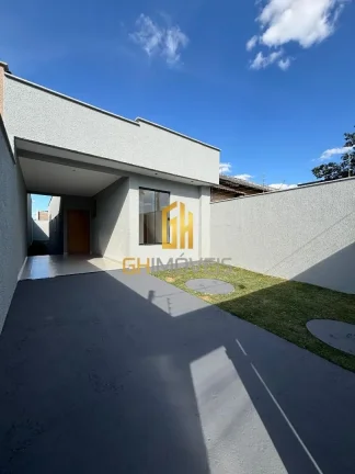 CA1768 - Casa 3 quartos a venda no Parque IbirapueraLinda casa com 3 quartos sendo 1 suíte no Parqu...