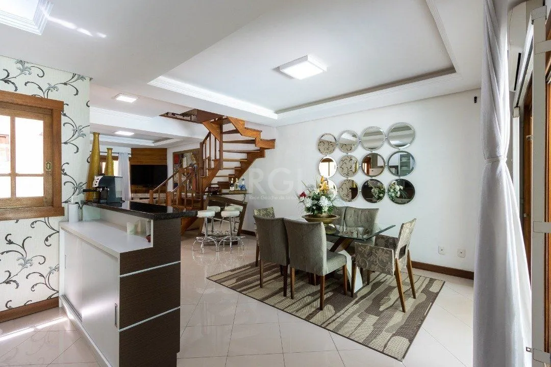 Imagem Casa para Locação/Aluguel - 222.26m², 3 dormitórios, sendo 1 suites, 3 vagas - Ipanema