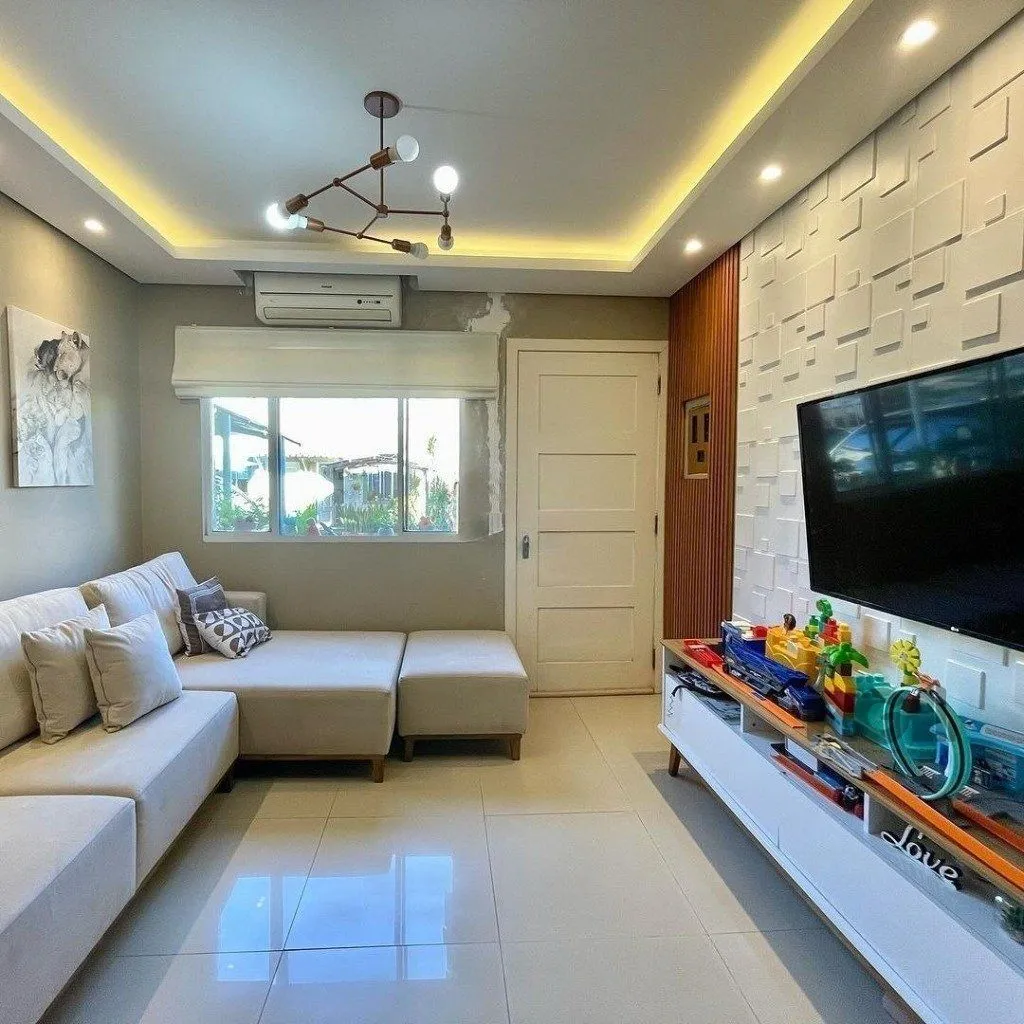 Imagem Casa em condomínio fechado - 70m², 2 dormitórios, 1 vaga de garagem no bairro Humaitá