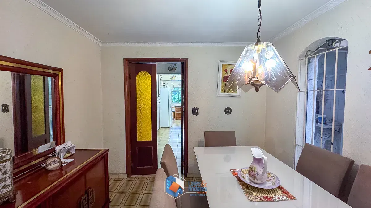 Imagem Sobrado para venda em Vila Madalena com 3 quartos, sendo 1 suíte, 322m²