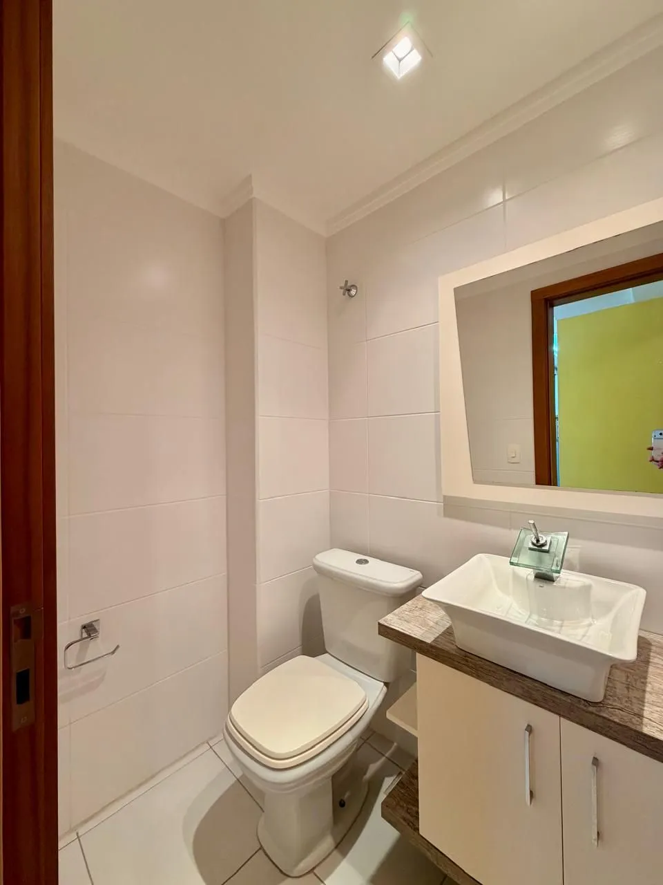 Imagem Apartamento à venda em Torres, com 3 quartos, 118.77m2