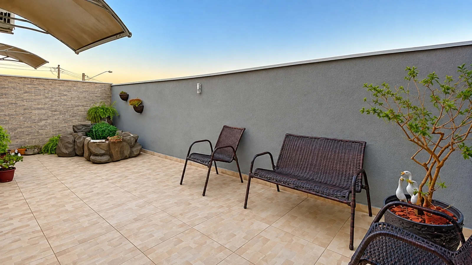 Imagem Casa térrea com energia solar, 3 dormitórios e ar-condicionado em todos os ambientes no Horto Florestal II