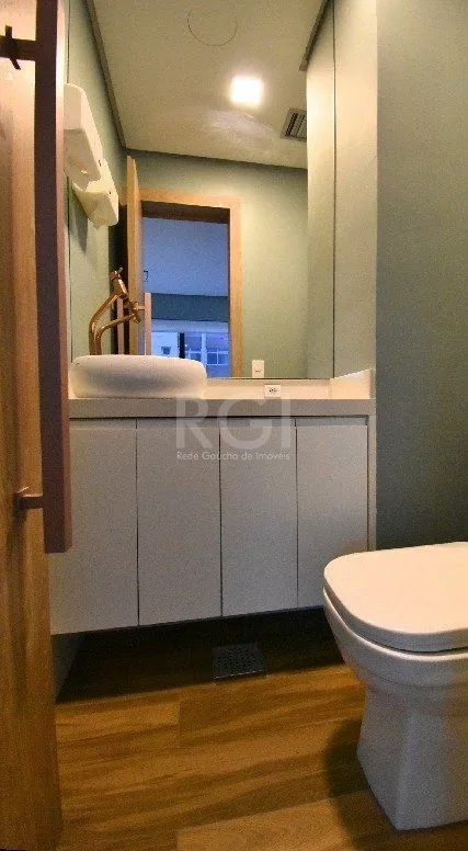 Imagem Conjunto/Sala para Venda - 25.81m², 0 dormitórios, Menino Deus