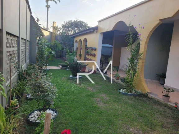 Imagem Casa à venda, 185 m por R$ 670.000,00 - Vila Anhanguera - Mongaguá/SP