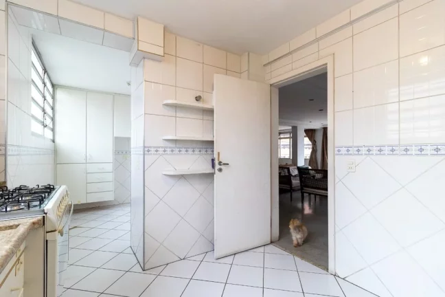 Imagem Apartamento à venda em São Paulo, Vila Nova Conceição, com 2 quartos, 180m2
