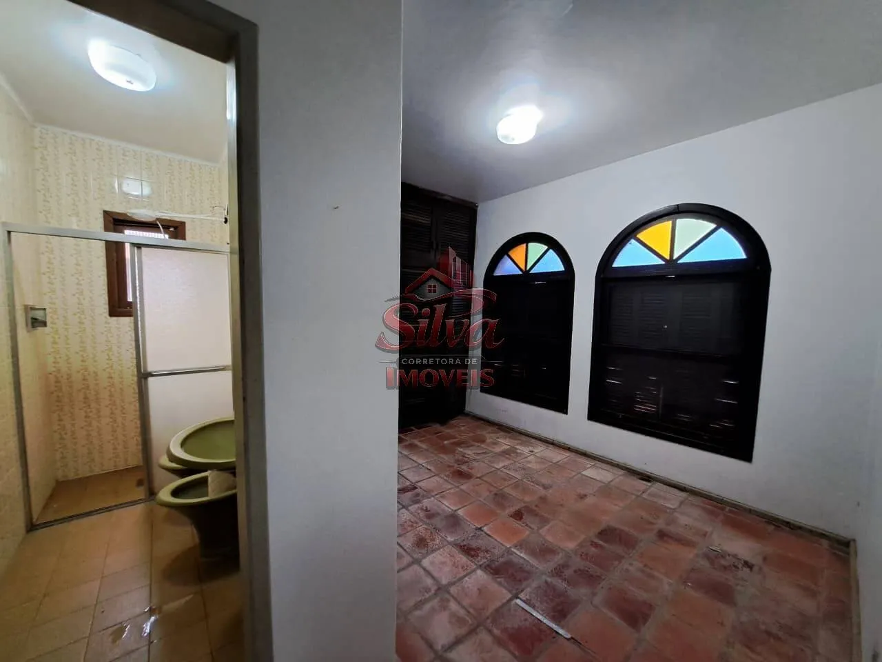 Imagem Casa com 3 Suítes a 120m do Mar