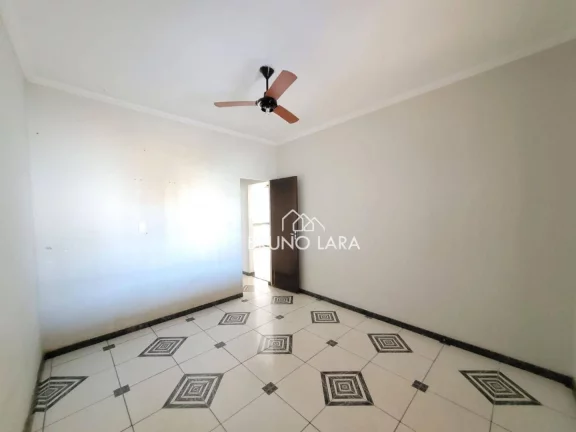 Imagem Casa disponível para locação no bairro Resplendor em Igarapé-MG.