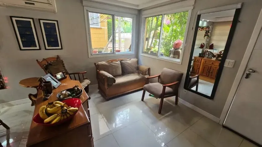 Imagem Casa de Condomínio em Mário Quintana