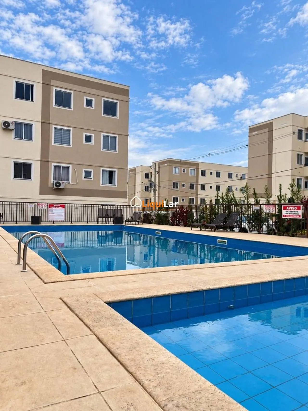 Imagem Apartamento com sacada Cel Antonino