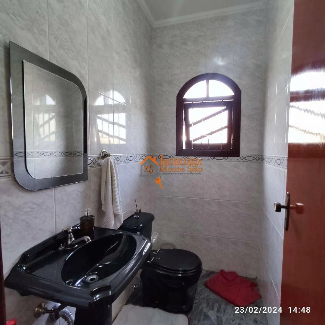 Imagem Sobrado com 3 dormitórios à venda, 198 m² por R$ 897.000,00 - Jardim Vila Galvão - Guarulhos/SP