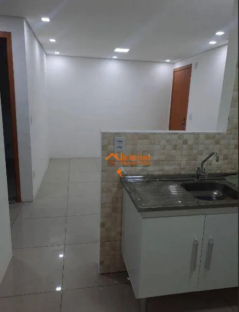 Imagem Apartamento com 2 dormitórios à venda, 43 m² por R$ 260.000,00 - Água Chata - Guarulhos/SP
