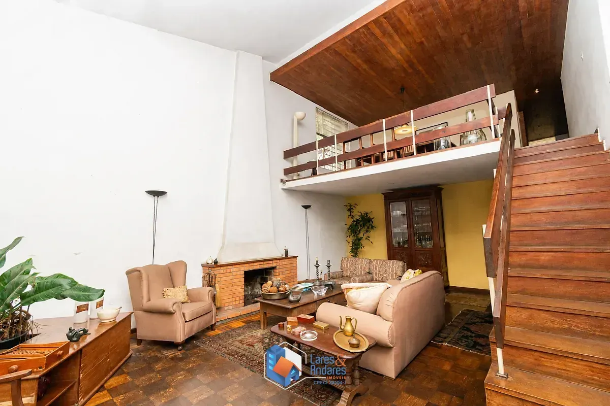 Imagem Casa para venda em Cidade Jardim com 3 quartos, sendo 1 suíte, 450m²