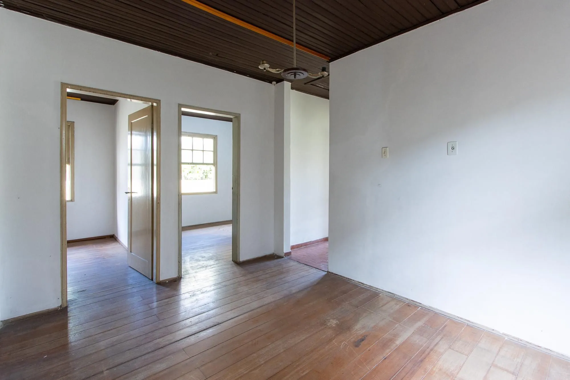 Imagem Casa para Venda - 160m², 3 dormitórios, 3 vagas - Ipanema