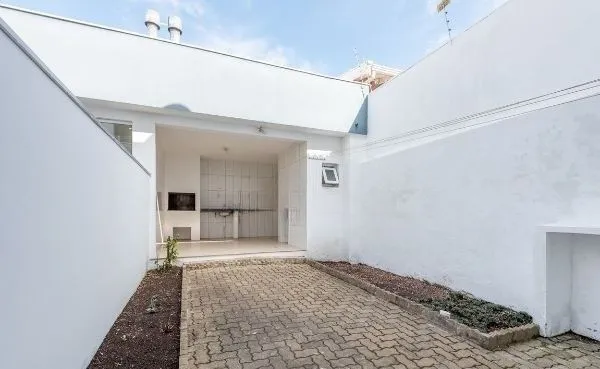 Imagem Casa sobrado no bairro Vila Ipiranga de 3 dormitórios e 2 vagas