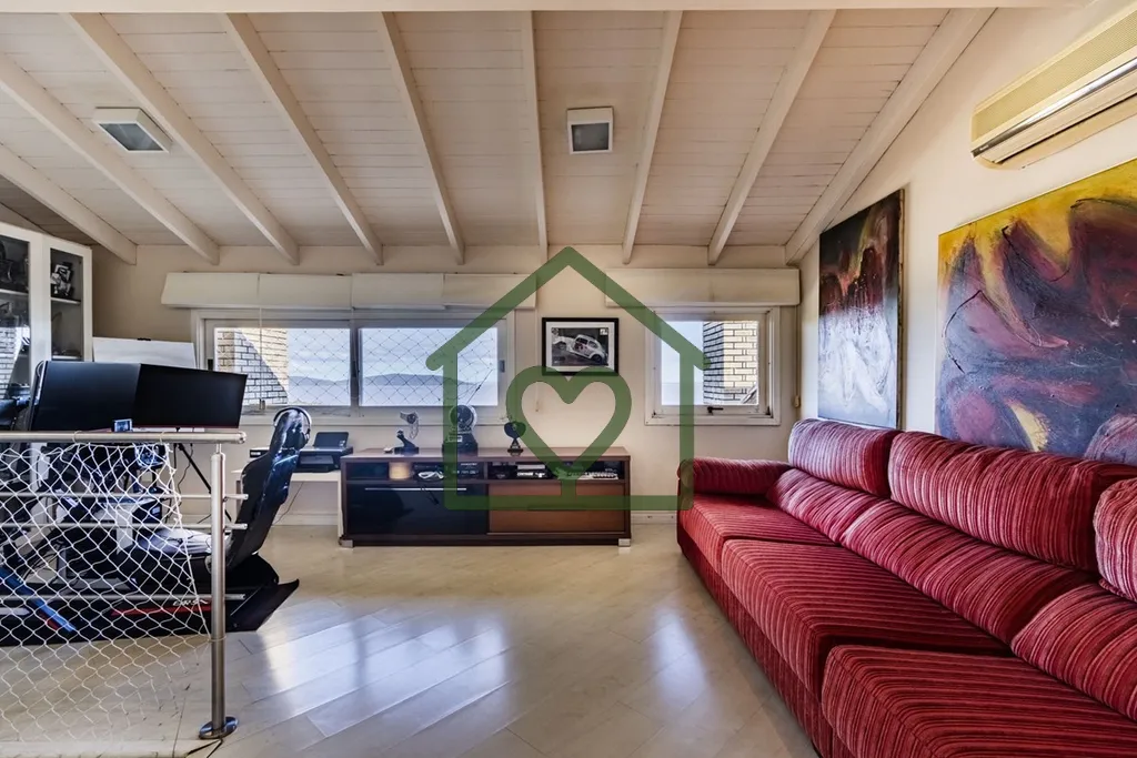 Imagem CASA EM CONDOMÍNIO DE 229m² COM 3 DORMITÓRIOS (1 SUÍTE MASTER), ESPAÇO EXTERNO COM PISCINA, COZ...