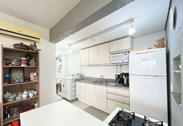 Imagem Apartamento no bairro Tristeza de 2 dormitórios vaga e infra