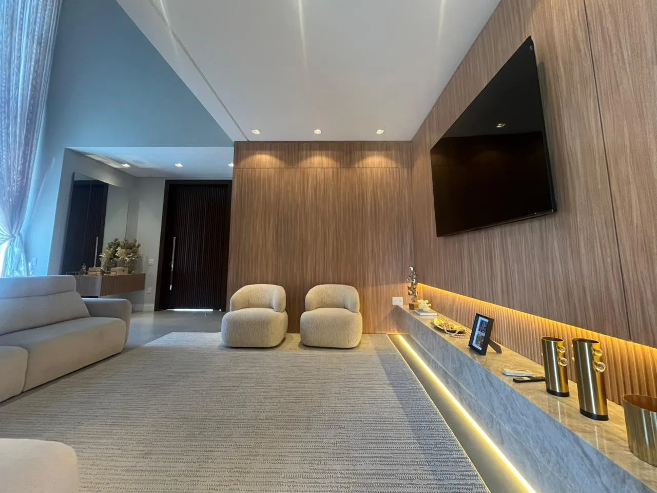 Imagem Casa à venda com 360m2 por R$ 6.000.000,00