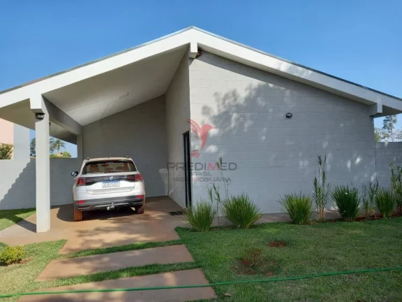 Linda casa com 270 mts² , varanda, churrasqueira,no Riviera de santa Cristina em Arandú, em Estrada João Manoel Fernandes
