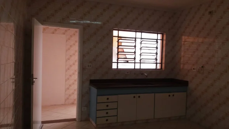 Imagem Sobrado 166m² 2 Dormitorios Grandes mais 1 Edicula e 2 Vagas de Garagens