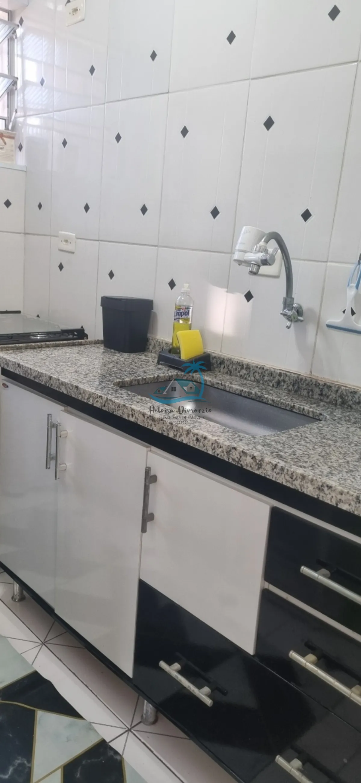 Imagem Apartamento com 2 dormitórios à venda na região central de Ubatuba