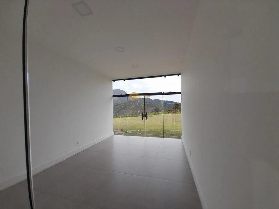 Imagem Terreno em Condomínio para Venda em Teresópolis / RJ no bairro Albuquerque