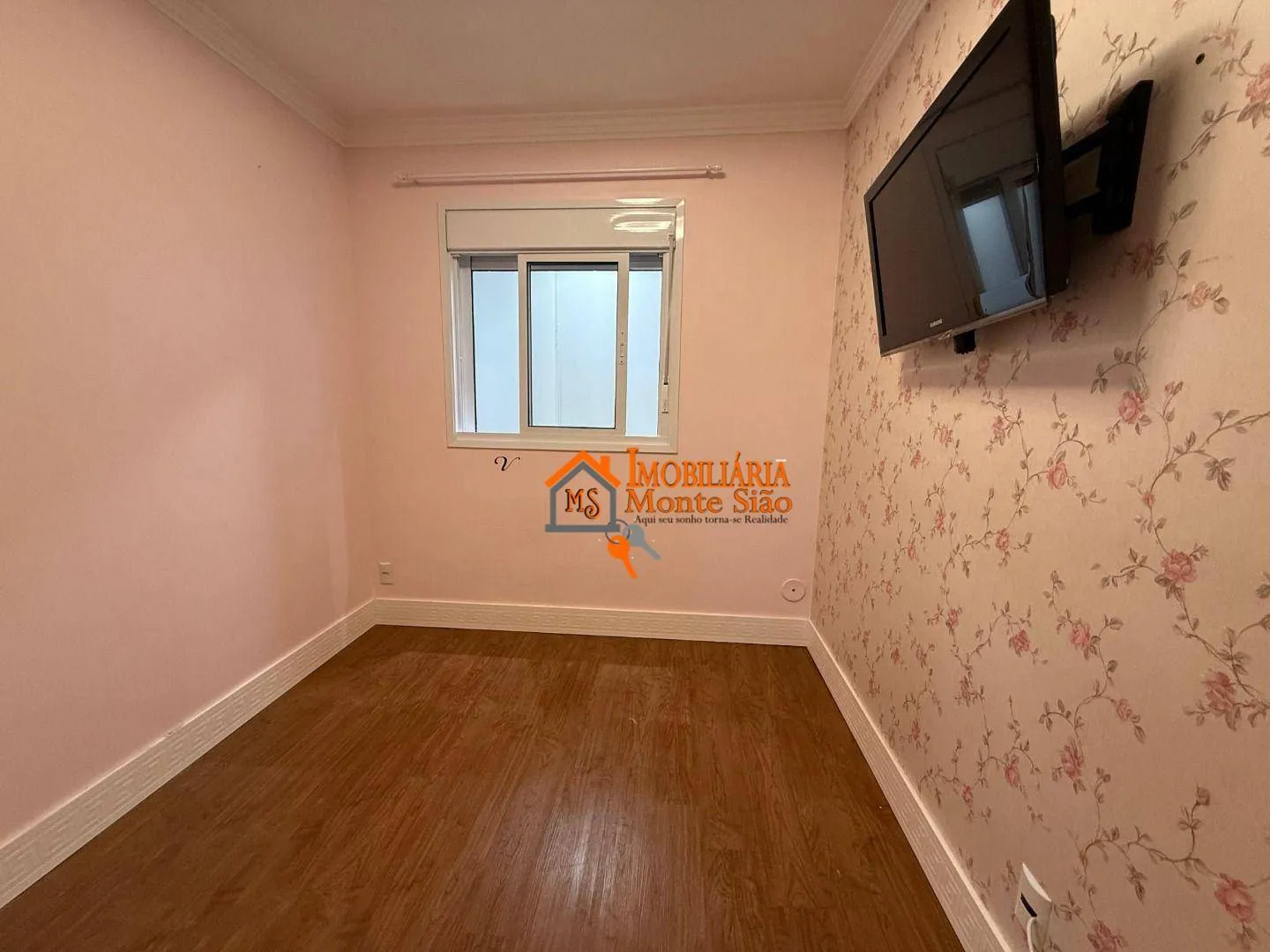 Imagem Apartamento com 2 dormitórios para alugar, 66 m² por R$ 6.500,00/mês - Jardim Flor da Montanha - Guarulhos/SP