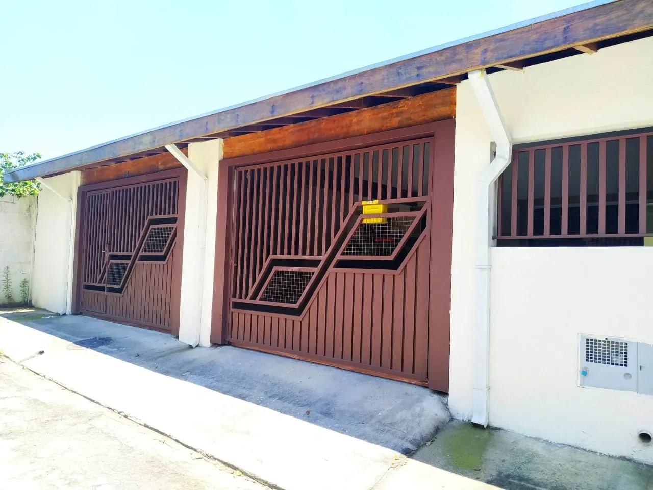 Imagem Casa à venda 3 Quartos, 1 Suite, 2 Vagas, 250M², Jardim Yassuda, Pindamonhangaba - SP