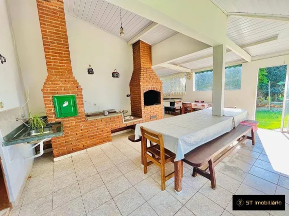 Imagem Chácara com 4 dormitórios à venda em Atibaia/SP - 2.000m² por R$920.000!